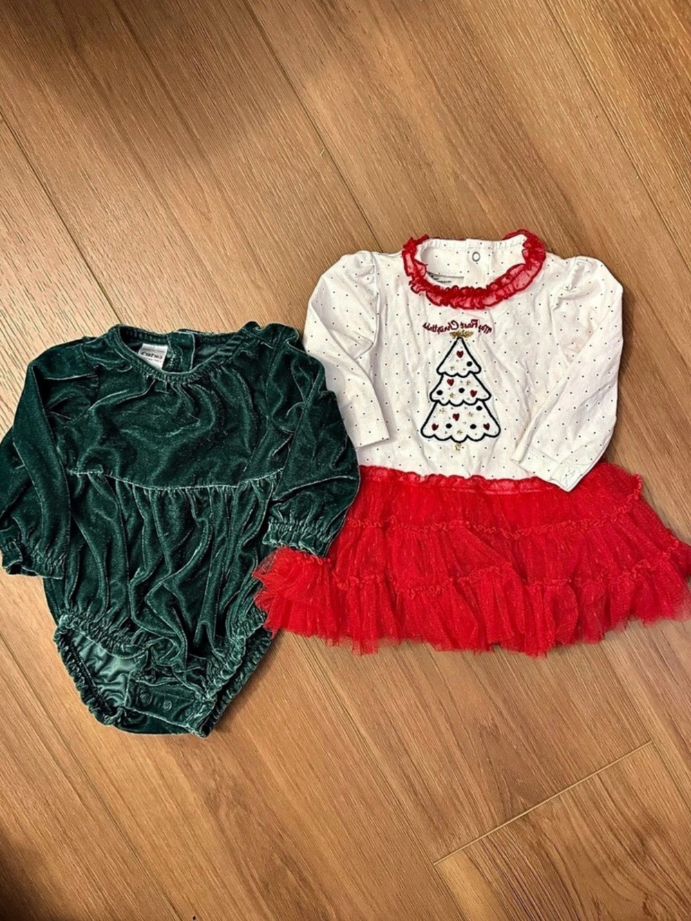 Little Me Christmas Tutu Dress & Carter’s Velvet Romper ✨